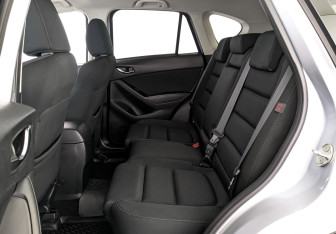 Подержанный автомобиль Mazda CX-5 2016 года (18 фото)