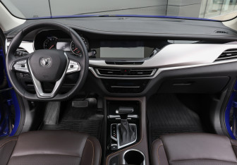 Подержанный автомобиль Changan CS35PLUS 2022 года (13 фото)