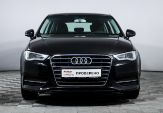 Подержанный автомобиль Audi A3 Hatchback 2014 года (2 фото)