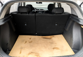 Подержанный автомобиль Kia Rio Hatchback 2021 года (10 фото)