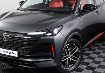 Подержанный автомобиль Changan CS55PLUS 2023 года (28 фото)