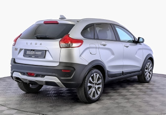 Подержанный автомобиль LADA (ВАЗ) XRAY 2018 года (5 фото)