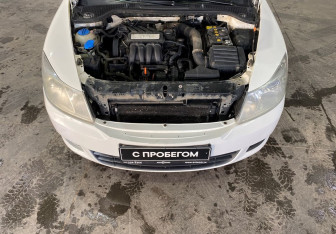 Подержанный автомобиль Skoda Octavia Liftback 2012 года (14 фото)