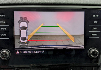 Подержанный автомобиль Skoda Octavia Liftback 2019 года (28 фото)