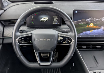 Подержанный автомобиль Chery Tiggo 9 2024 года (24 фото)