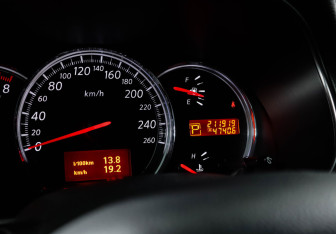 Подержанный автомобиль Nissan Teana 2010 года (11 фото)