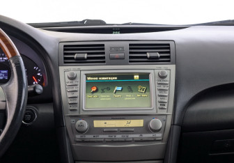 Подержанный автомобиль Toyota Camry Sedan 2011 года (27 фото)