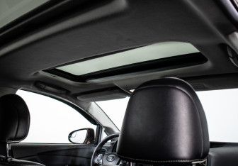 Подержанный автомобиль Toyota Venza 2013 года (11 фото)