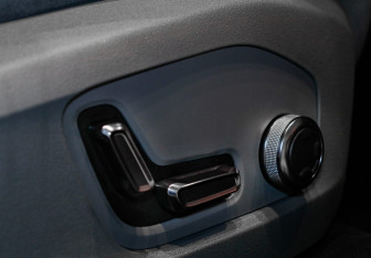 Подержанный автомобиль Zeekr 001 2024 года (22 фото)