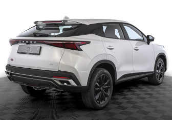 Новый Omoda C5 2024 (2 фото)