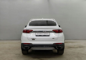 Подержанный автомобиль Geely Tugella 2021 года (6 фото)
