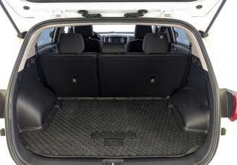 Подержанный автомобиль Kia Sportage 2018 года (10 фото)