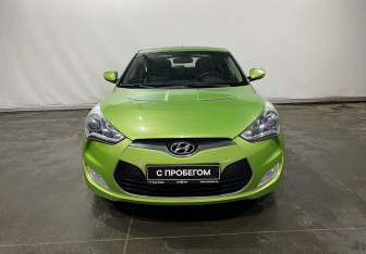 Подержанный автомобиль Hyundai Veloster 2013 года (2 фото)