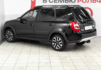 Подержанный автомобиль LADA (ВАЗ) Granta Wagon 2024 года (6 фото)