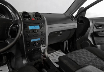 Подержанный автомобиль Great Wall Hover H3 2014 года (8 фото)