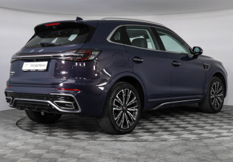 Подержанный автомобиль Hongqi HS5 2023 года (5 фото)