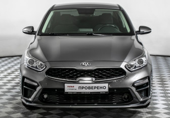 Подержанный автомобиль Kia Cerato Sedan 2019 года (2 фото)