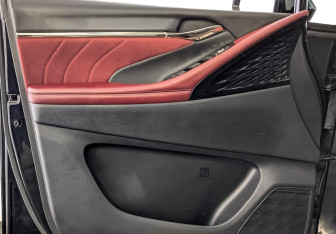 Подержанный автомобиль GAC M8 2024 года (19 фото)