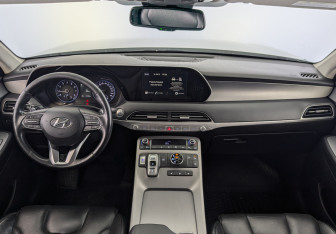 Подержанный автомобиль Hyundai Palisade 2021 года (14 фото)