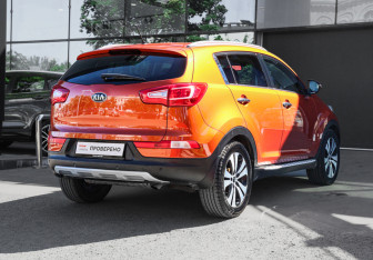 Подержанный автомобиль Kia Sportage 2012 года (4 фото)