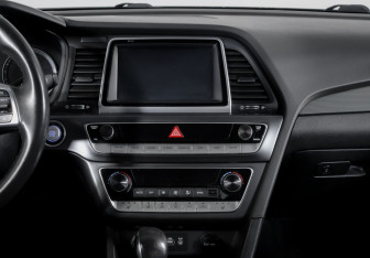 Подержанный автомобиль Hyundai Sonata 2017 года (13 фото)