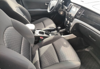 Подержанный автомобиль SsangYong Actyon 2012 года (9 фото)