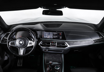Подержанный автомобиль BMW X7 2020 года (14 фото)