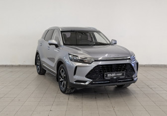 Подержанный автомобиль BAIC X7 2024 года (3 фото)