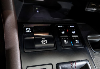 Подержанный автомобиль Lexus RX 2021 года (27 фото)