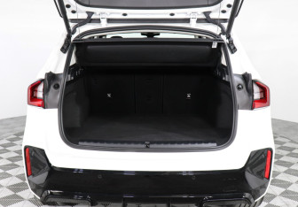 Новый BMW X1 2025 (9 фото)