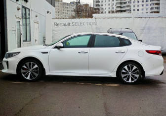 Подержанный автомобиль Kia Optima Sedan 2018 года (8 фото)