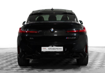 Подержанный автомобиль BMW X4 2021 года (6 фото)