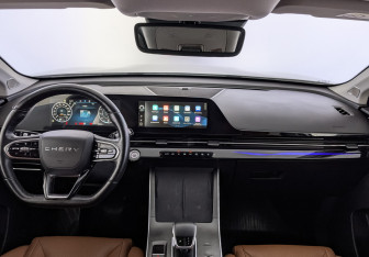 Подержанный автомобиль Omoda C5 2022 года (14 фото)