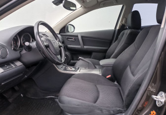 Подержанный автомобиль Mazda 6 Sedan 2010 года (9 фото)