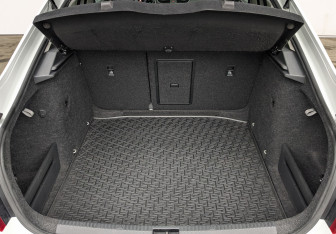 Подержанный автомобиль Skoda Octavia Liftback 2017 года (10 фото)