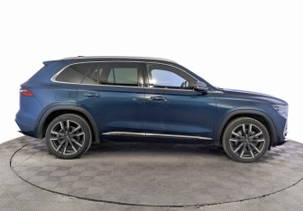 Подержанный автомобиль Geely Monjaro 2023 года (4 фото)