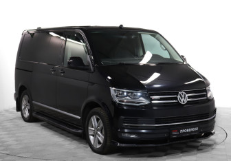 Подержанный автомобиль Volkswagen Multivan 2019 года (3 фото)