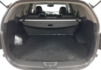 Подержанный автомобиль Kia Sorento 2018 года (12 фото)