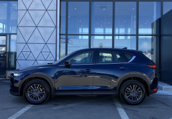 Подержанный автомобиль Mazda CX-5 2019 года (8 фото)