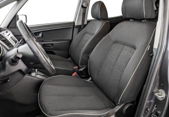 Подержанный автомобиль Kia Venga 2013 года (20 фото)