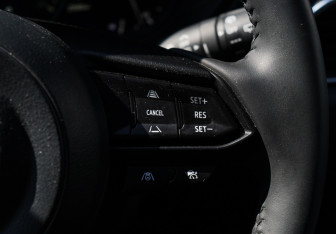 Подержанный автомобиль Mazda CX-5 2024 года (23 фото)