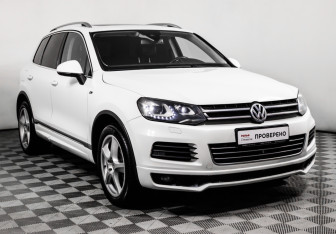 Подержанный автомобиль Volkswagen Touareg 2012 года (3 фото)