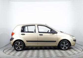 Подержанный автомобиль Hyundai Getz 2010 года (4 фото)