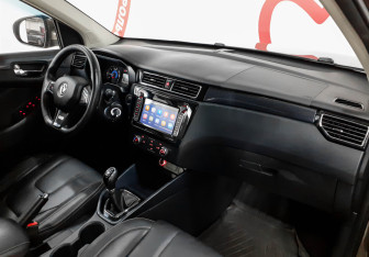 Подержанный автомобиль DongFeng 580 2019 года (9 фото)