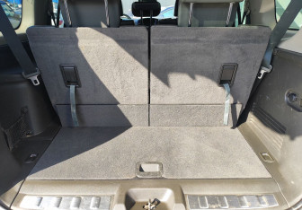 Подержанный автомобиль Nissan Pathfinder 2012 года (13 фото)