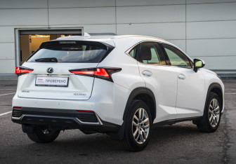 Подержанный автомобиль Lexus NX 2018 года (5 фото)