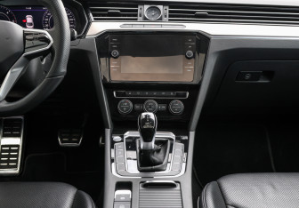 Подержанный автомобиль Volkswagen Arteon 2019 года (16 фото)