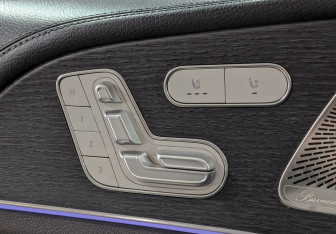 Подержанный автомобиль Mercedes-Benz GLE 2022 года (27 фото)