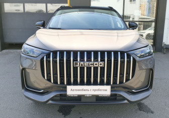 Подержанный автомобиль Jaecoo J8 2024 года (2 фото)