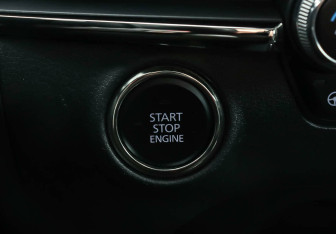 Подержанный автомобиль Mazda 3 Sedan 2021 года (16 фото)